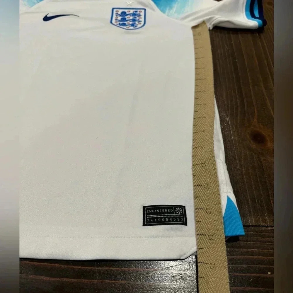 Nike England Home Football Soccer Jersey - Picture 8 of 9